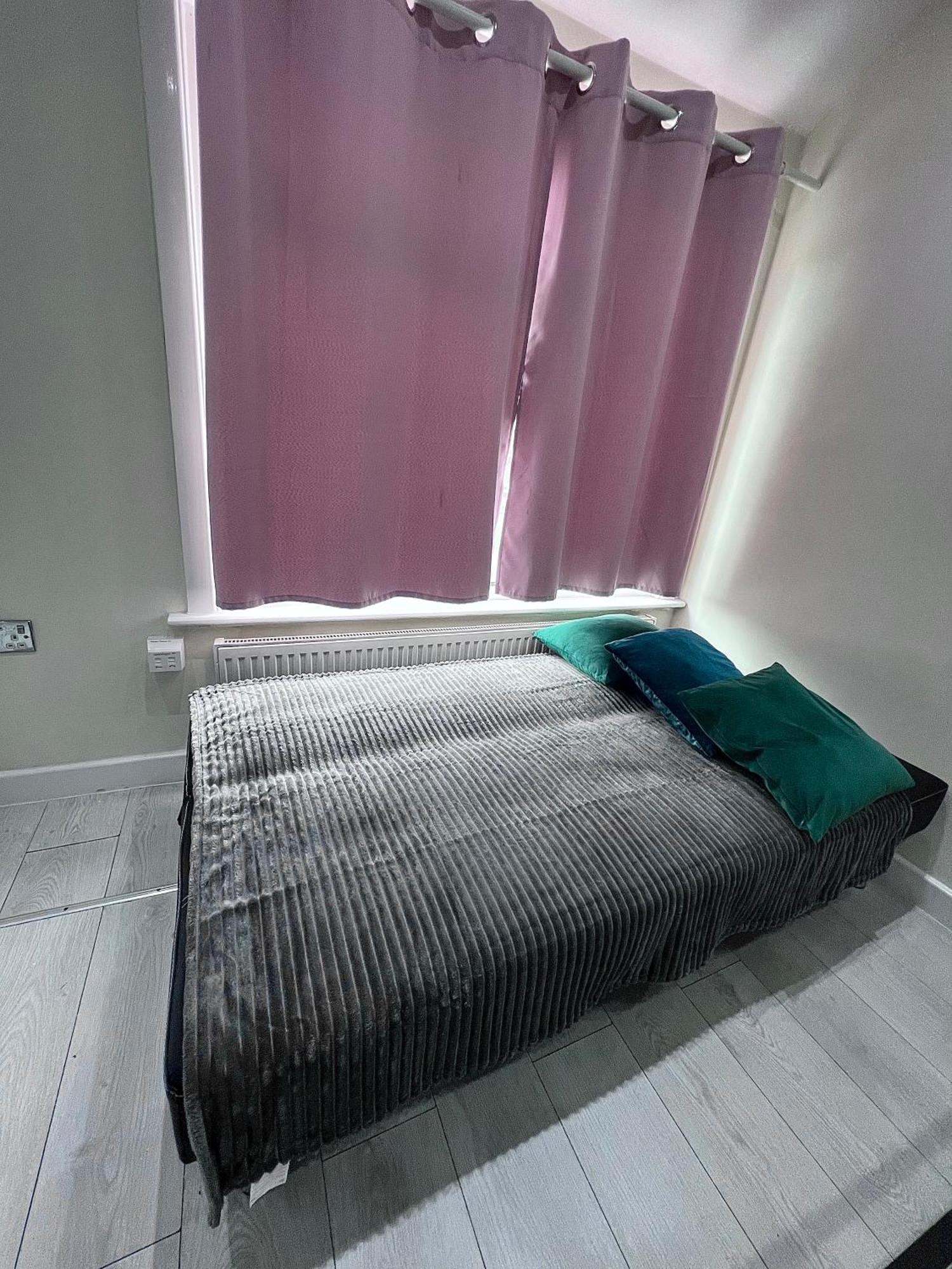 شقة Cosy Private Flat In London, Free Parking On Premise Carshalton المظهر الخارجي الصورة