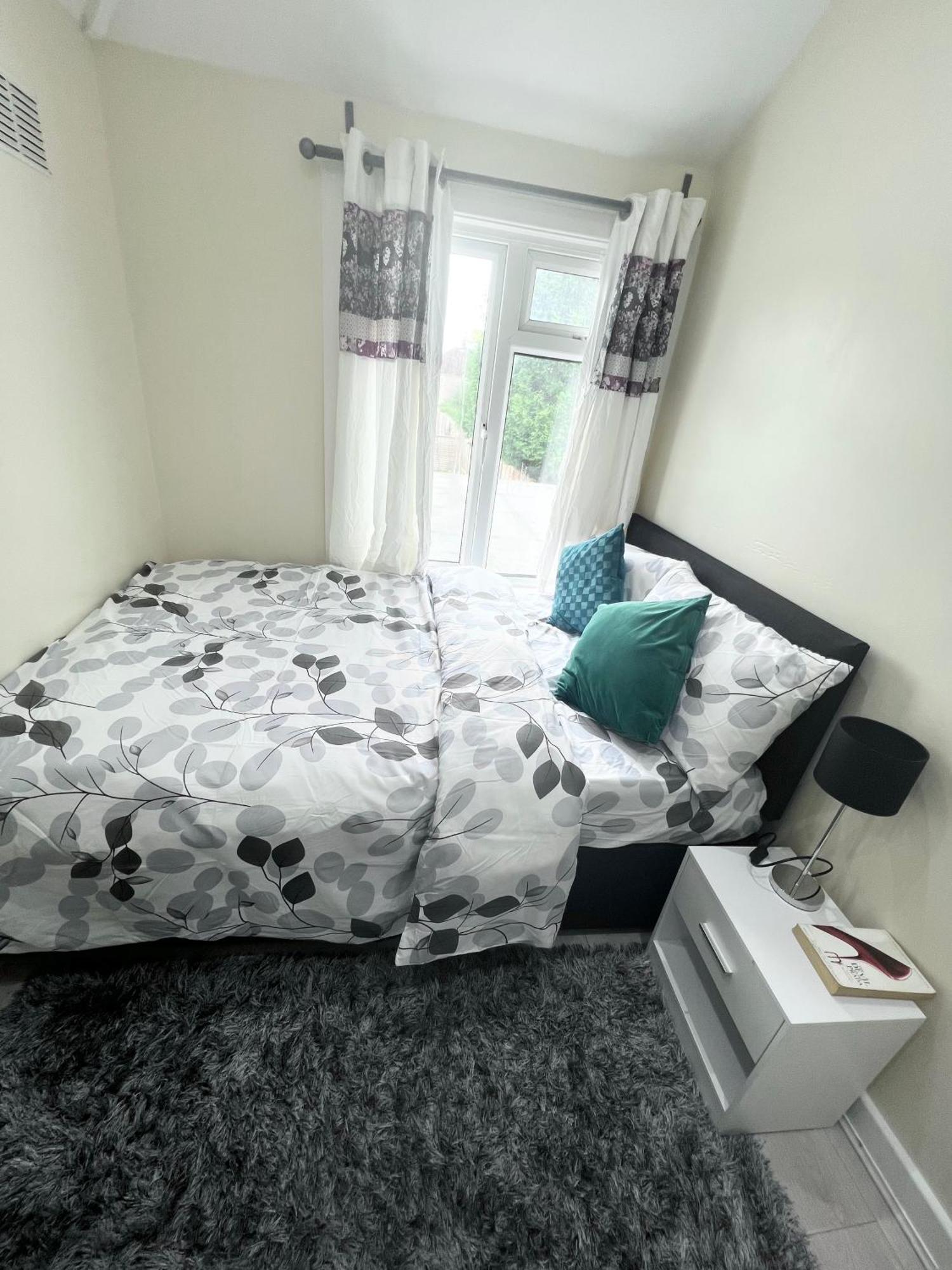 شقة Cosy Private Flat In London, Free Parking On Premise Carshalton المظهر الخارجي الصورة